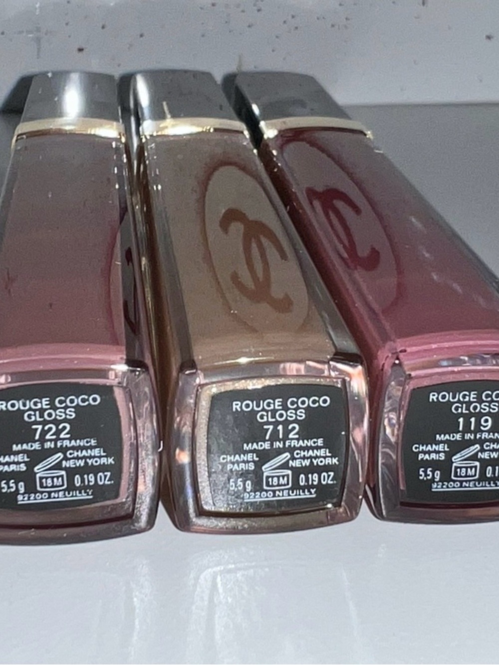 CHANEL Sheer Genius Lip Gloss Gift Set - Picture 9 of 11